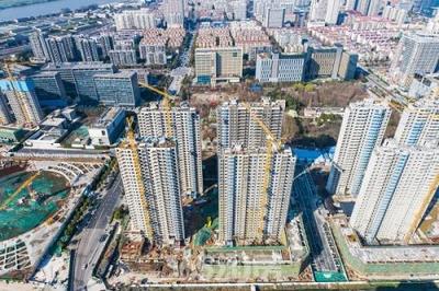 開(kāi)發(fā)商如何拿地 房地產(chǎn)開(kāi)發(fā)商拿地流程